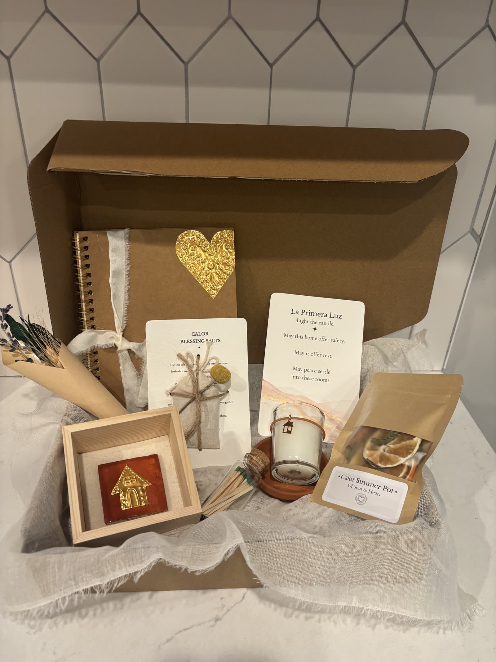 Casa Box — alternate view 2