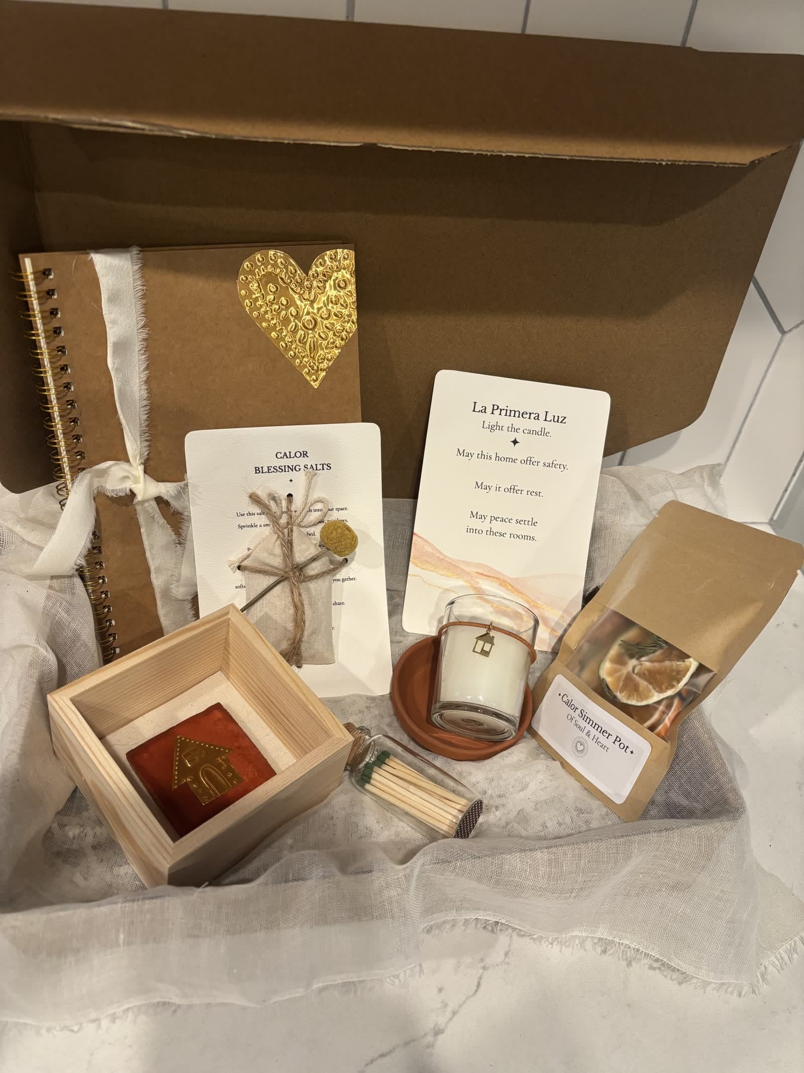 Casa Box — alternate view 1